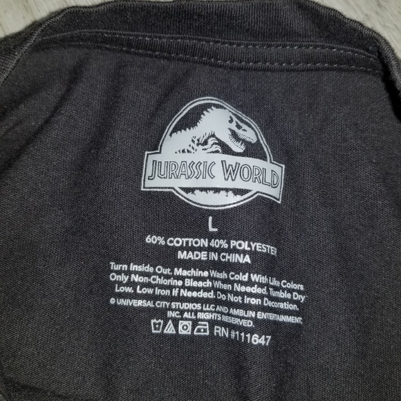 Jurrassic Park Tee - Picture 3 of 3